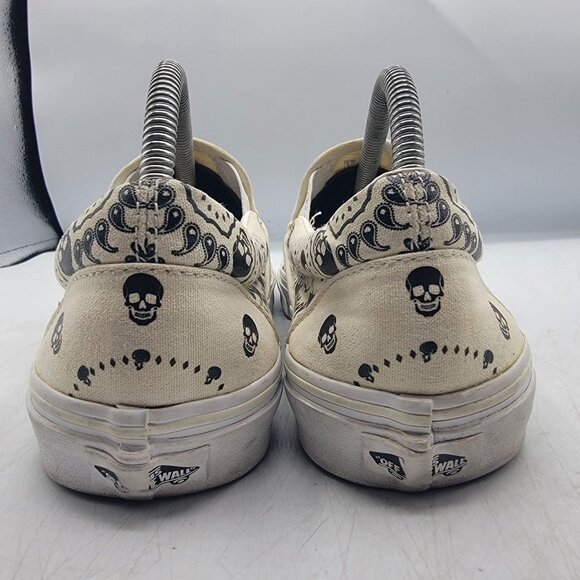 Vans Classic Slip On Skull Bandanna Mens 9 White Low Top Canvas Sneaker - Picture 5 of 13